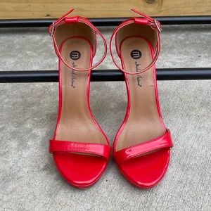 Red Michael Antonio Heels Women’s 6.5